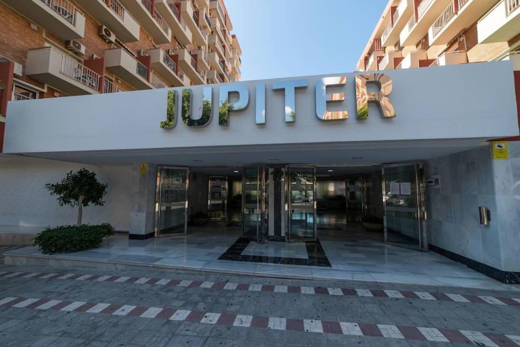 Jupiter Sun & -recepcion 24 Hs - Piscinas Abiertas Todo El Ano Apartment